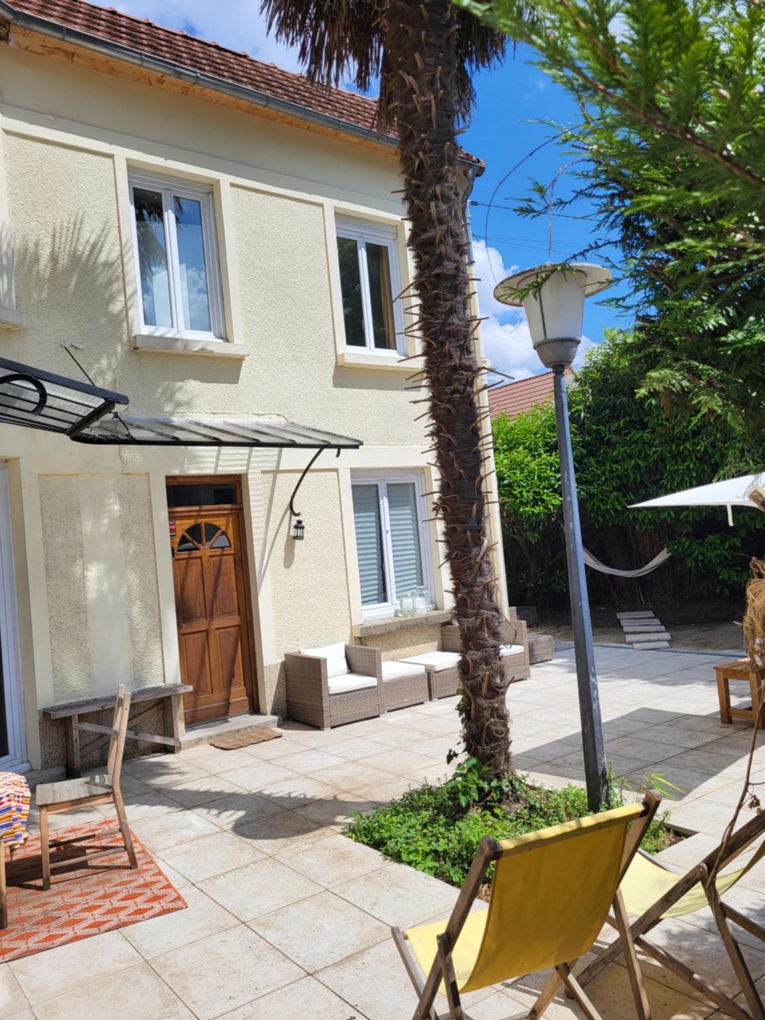 Maison Familiale Au Calme Le Blanc-Mesnil Bagian luar foto